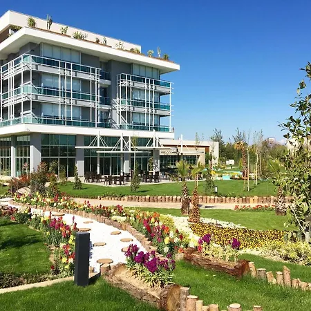 Western Vib Antalya Отель Дешемеалты