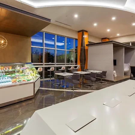 Western Vib Antalya Отель Дешемеалты