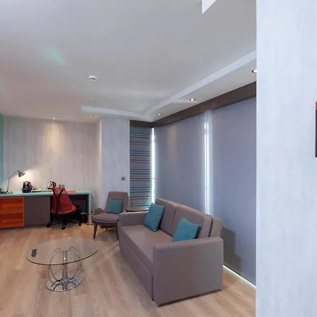Western Vib Antalya Отель Дешемеалты